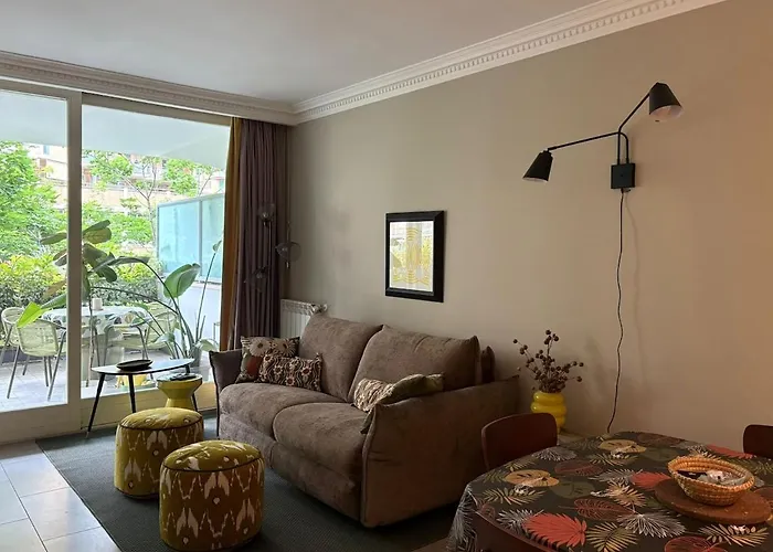 Ladolcevita-chic Designer Large Terrace Apartment *