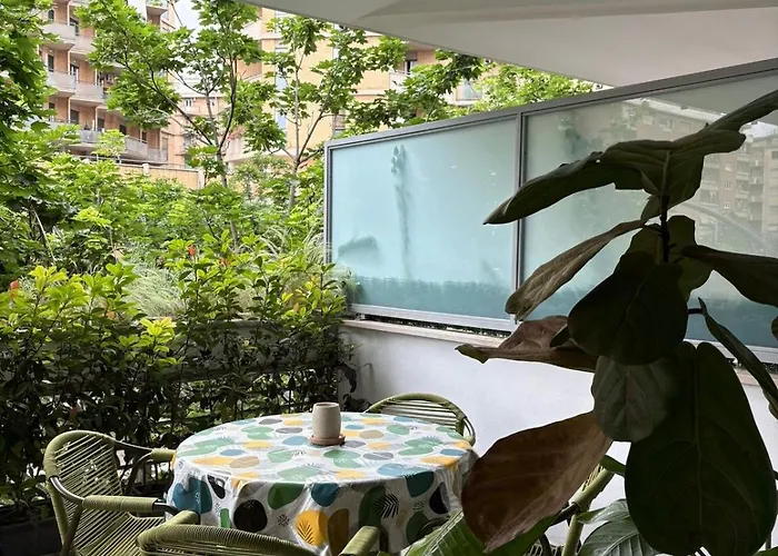 Ladolcevita-chic Designer Large Terrace Apartment *